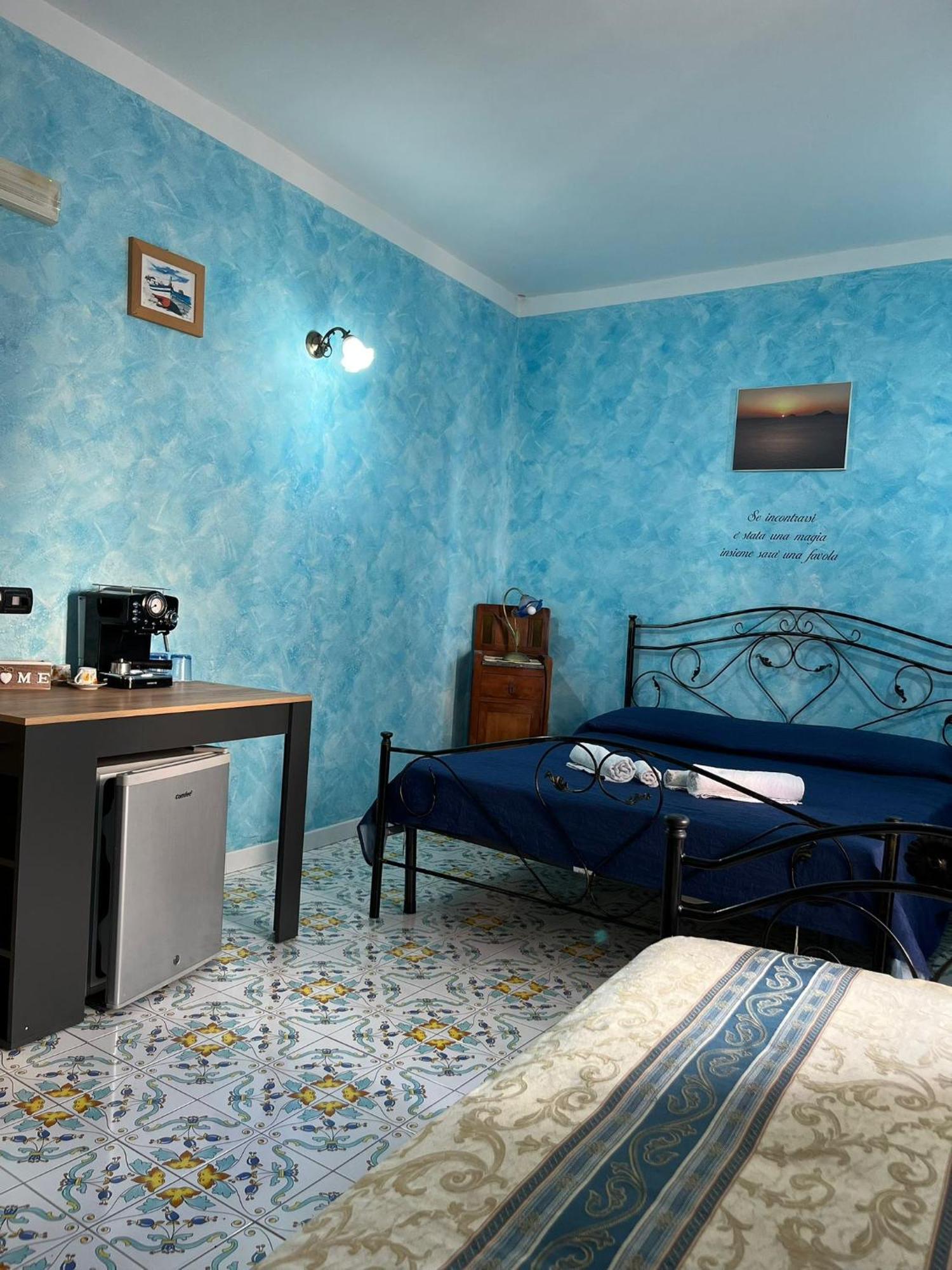 Casa Vacanze Central Cincotta Lipari  Exterior foto